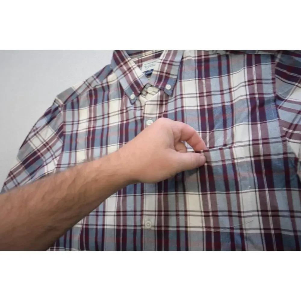J Crew Classic Fit Dress Shirt Plaid Casual‎ Long Sleeve Mens Size Medium